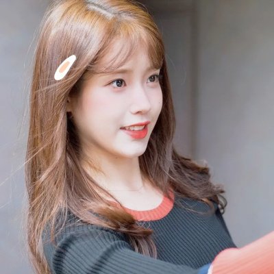 暴雨寒梅